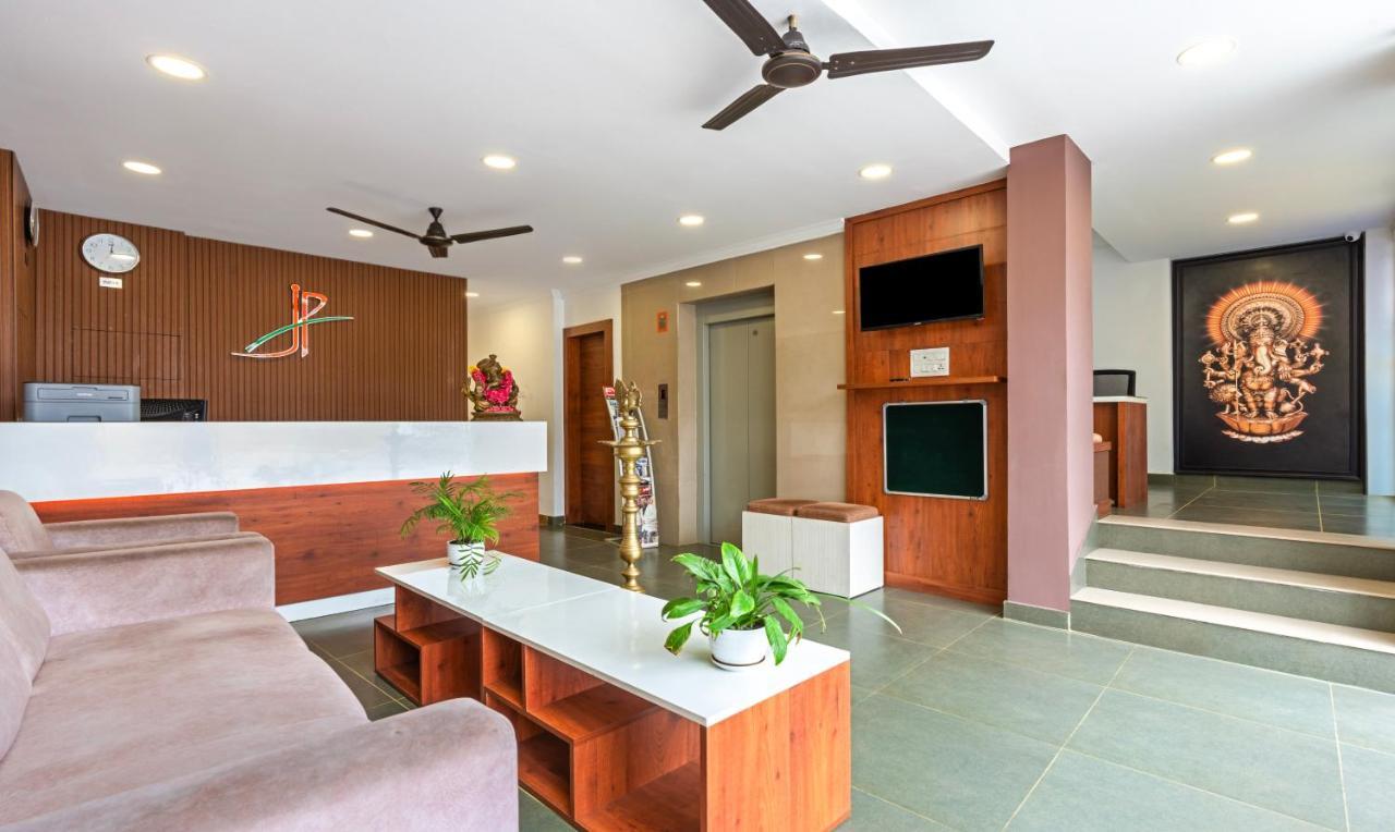 Hotel Treebo Jp Residency Thiruvananthapuram Exteriér fotografie