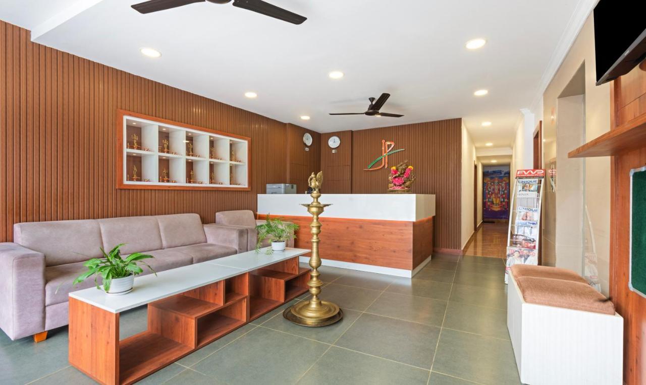 Hotel Treebo Jp Residency Thiruvananthapuram Exteriér fotografie
